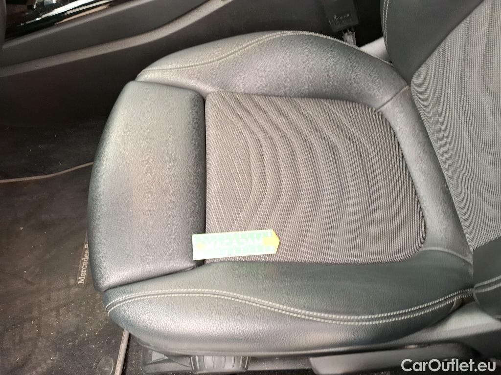  Mercedes  A-Klasse MERCEDES-BENZ Classe A Compact / 2018 / 5P / Berline A 180 d Business Line BVA #34