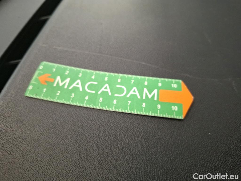  Peugeot  208  Affaire Premium Pack 1.5 HDi 100CV BVM5 E6dT #2