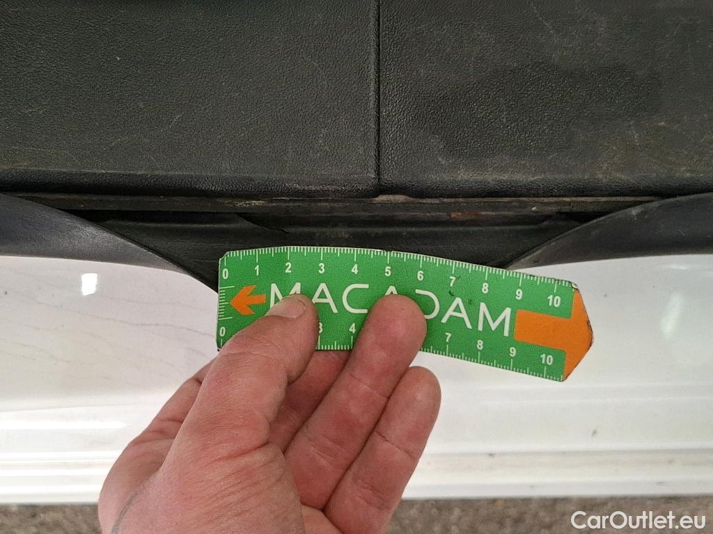  Peugeot  208  Affaire Premium Pack 1.5 HDi 100CV BVM5 E6dT #23