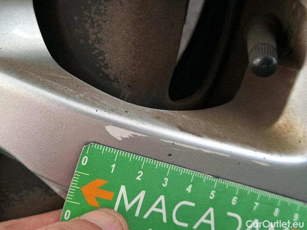  Peugeot  208  Affaire Premium Pack 1.5 HDi 100CV BVM5 E6dT #66