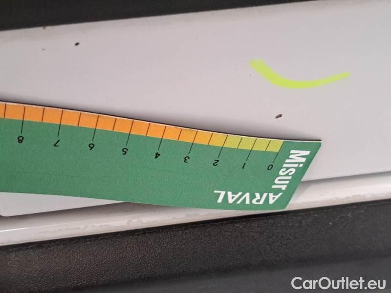  Fiat  Panda FIAT  / 2011 / 5P / BERLINA 1.0 FIREFLY 70CV SeS HYBRID CITY LIFE #37