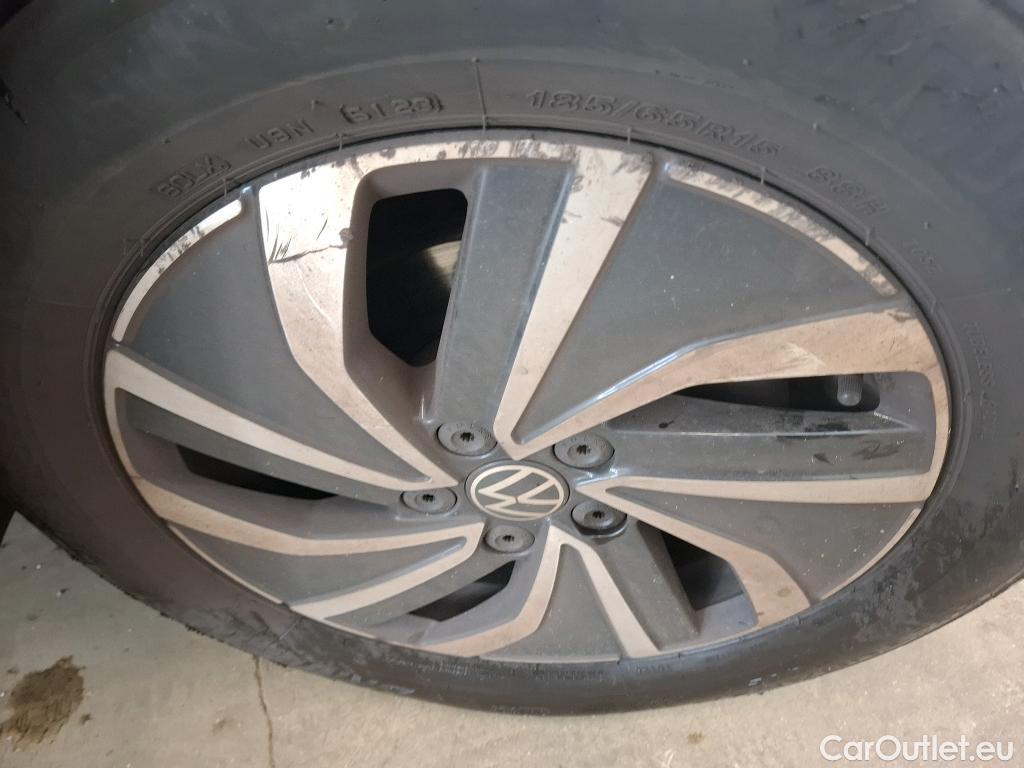  Volkswagen  Polo VOLKSWAGEN  / 2021 / 5P / Berline 1.0 TSI 95 LIFE PLUS DSG7 #9