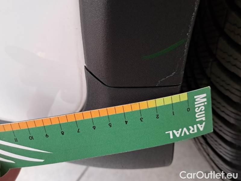  Fiat  Panda FIAT  / 2011 / 5P / BERLINA 1.0 FIREFLY 70CV SeS HYBRID CITY LIFE #42