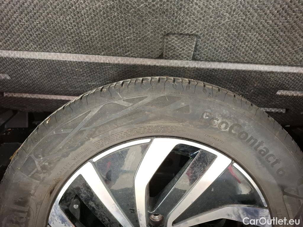  Volkswagen  Polo VOLKSWAGEN  / 2021 / 5P / Berline 1.0 TSI 95 LIFE PLUS DSG7 #14