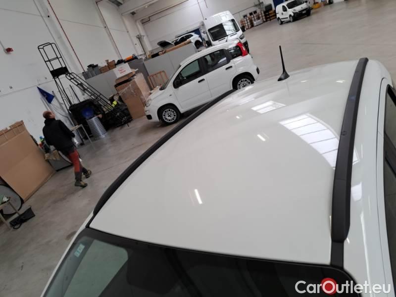  Fiat  Panda FIAT  / 2011 / 5P / BERLINA 1.0 FIREFLY 70CV SeS HYBRID CITY LIFE #9