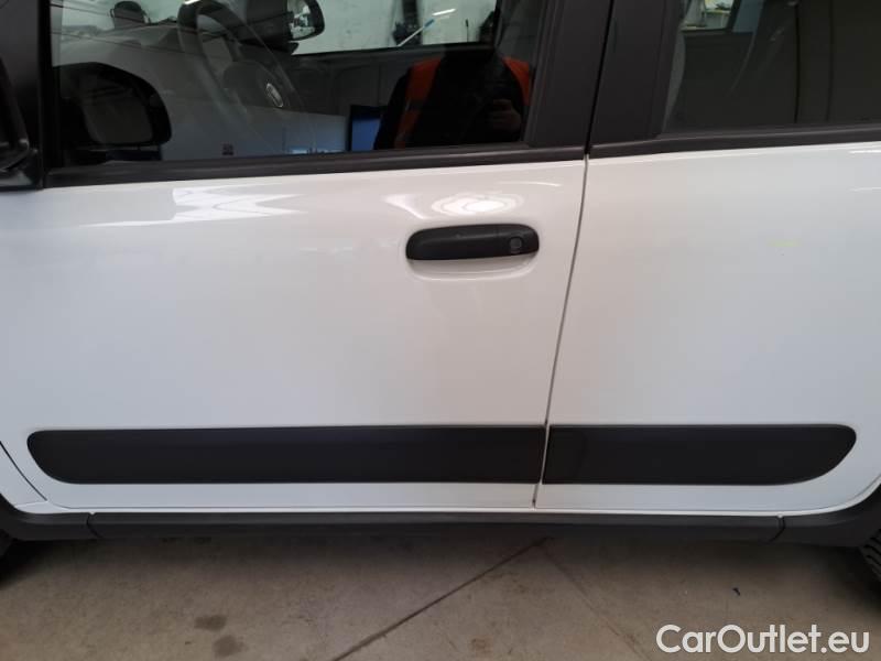  Fiat  Panda FIAT  / 2011 / 5P / BERLINA 1.0 FIREFLY 70CV SeS HYBRID CITY LIFE #58