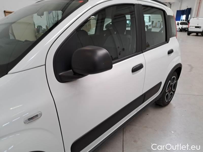  Fiat  Panda FIAT  / 2011 / 5P / BERLINA 1.0 FIREFLY 70CV SeS HYBRID CITY LIFE #62