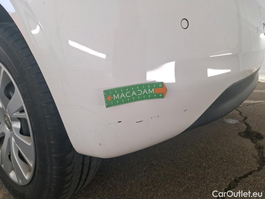  Peugeot  208  Affaire Premium Pack 1.5 HDi 100CV BVM5 E6dT #2