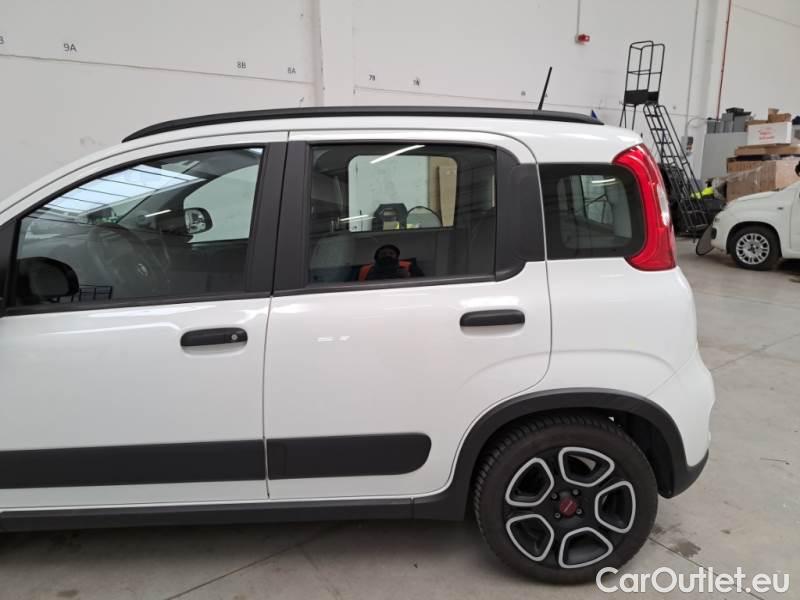  Fiat  Panda FIAT  / 2011 / 5P / BERLINA 1.0 FIREFLY 70CV SeS HYBRID CITY LIFE #54