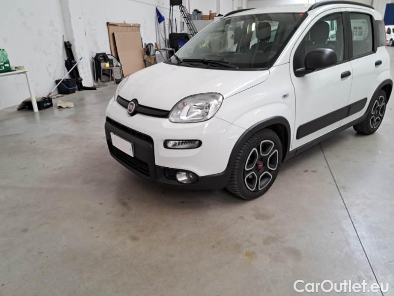  Fiat  Panda FIAT  / 2011 / 5P / BERLINA 1.0 FIREFLY 70CV SeS HYBRID CITY LIFE #27