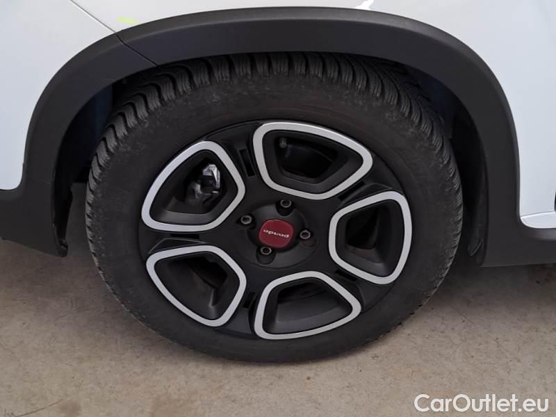  Fiat  Panda FIAT  / 2011 / 5P / BERLINA 1.0 FIREFLY 70CV SeS HYBRID CITY LIFE #73