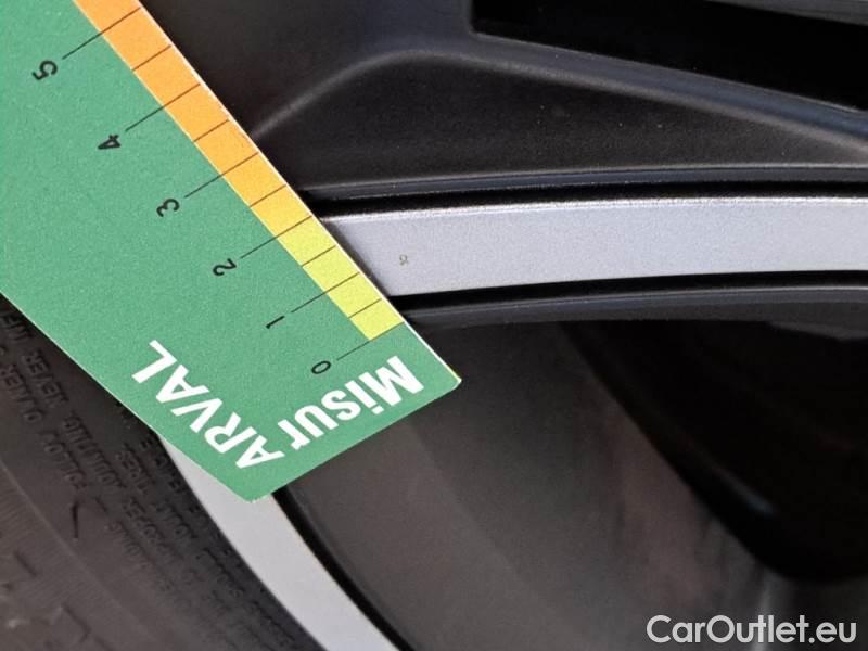  Fiat  Panda FIAT  / 2011 / 5P / BERLINA 1.0 FIREFLY 70CV SeS HYBRID CITY LIFE #74