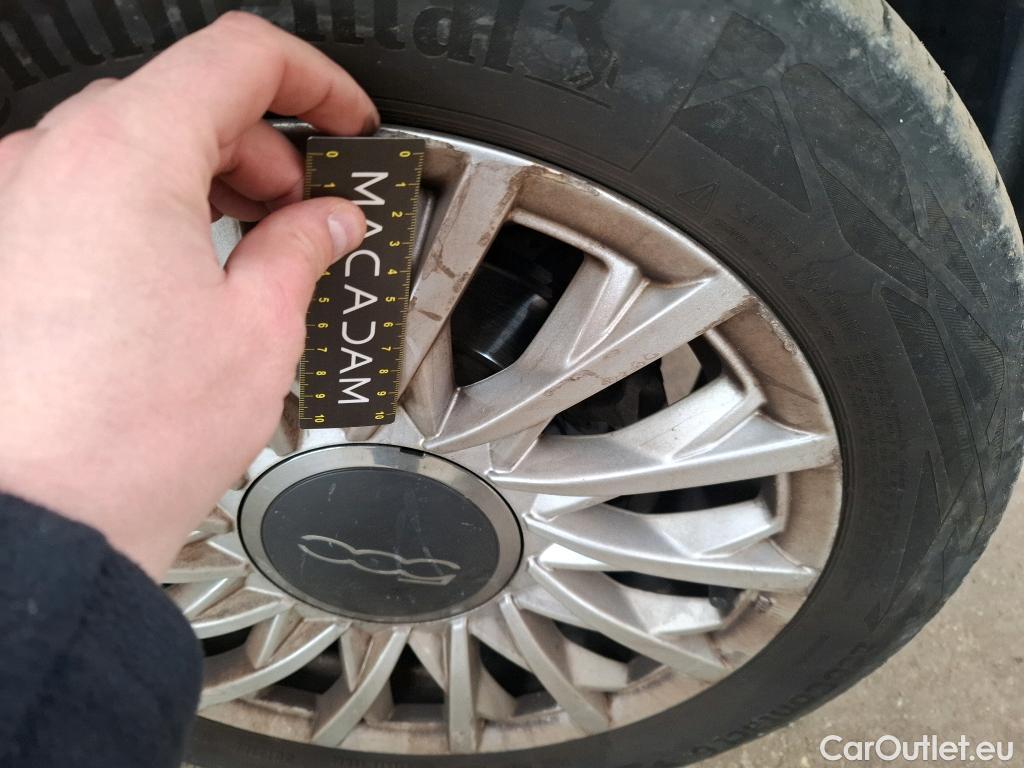  Fiat  500 FIAT  2015 3P Berline Hybrid 10 BSG 70 ch Dolcevita #10