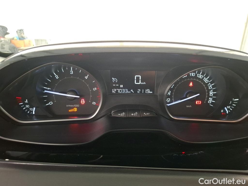  Peugeot  208  Affaire Premium Pack 1.5 HDi 100CV BVM5 E6dT #48