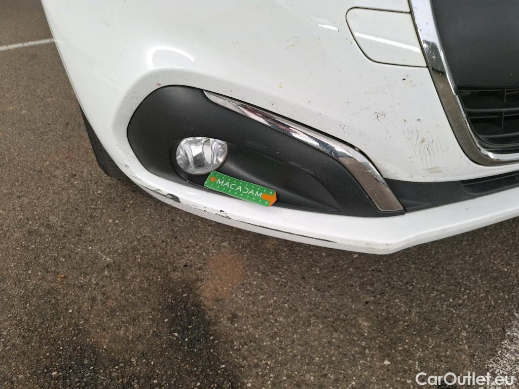  Peugeot  208  Affaire Premium Pack 1.5 HDi 100CV BVM5 E6dT #49