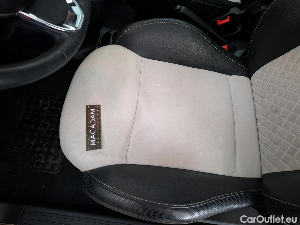  Fiat  500 FIAT  2015 3P Berline Hybrid 10 BSG 70 ch Dolcevita #21