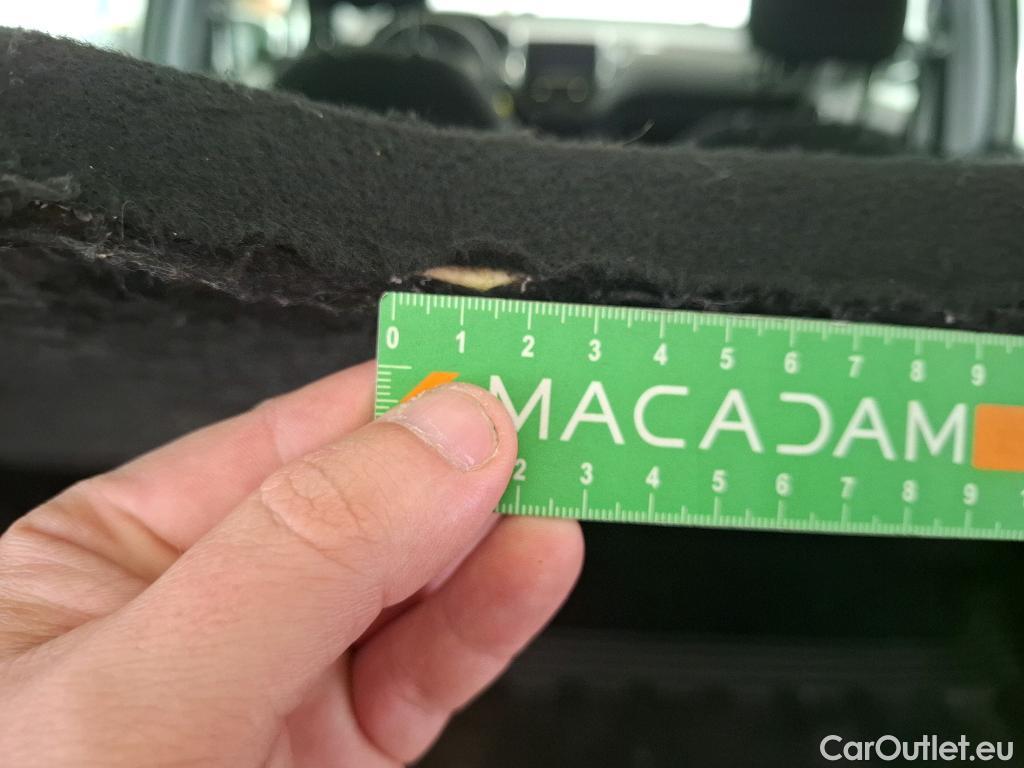  Peugeot  208  Affaire Premium Pack 1.5 HDi 100CV BVM5 E6dT #29