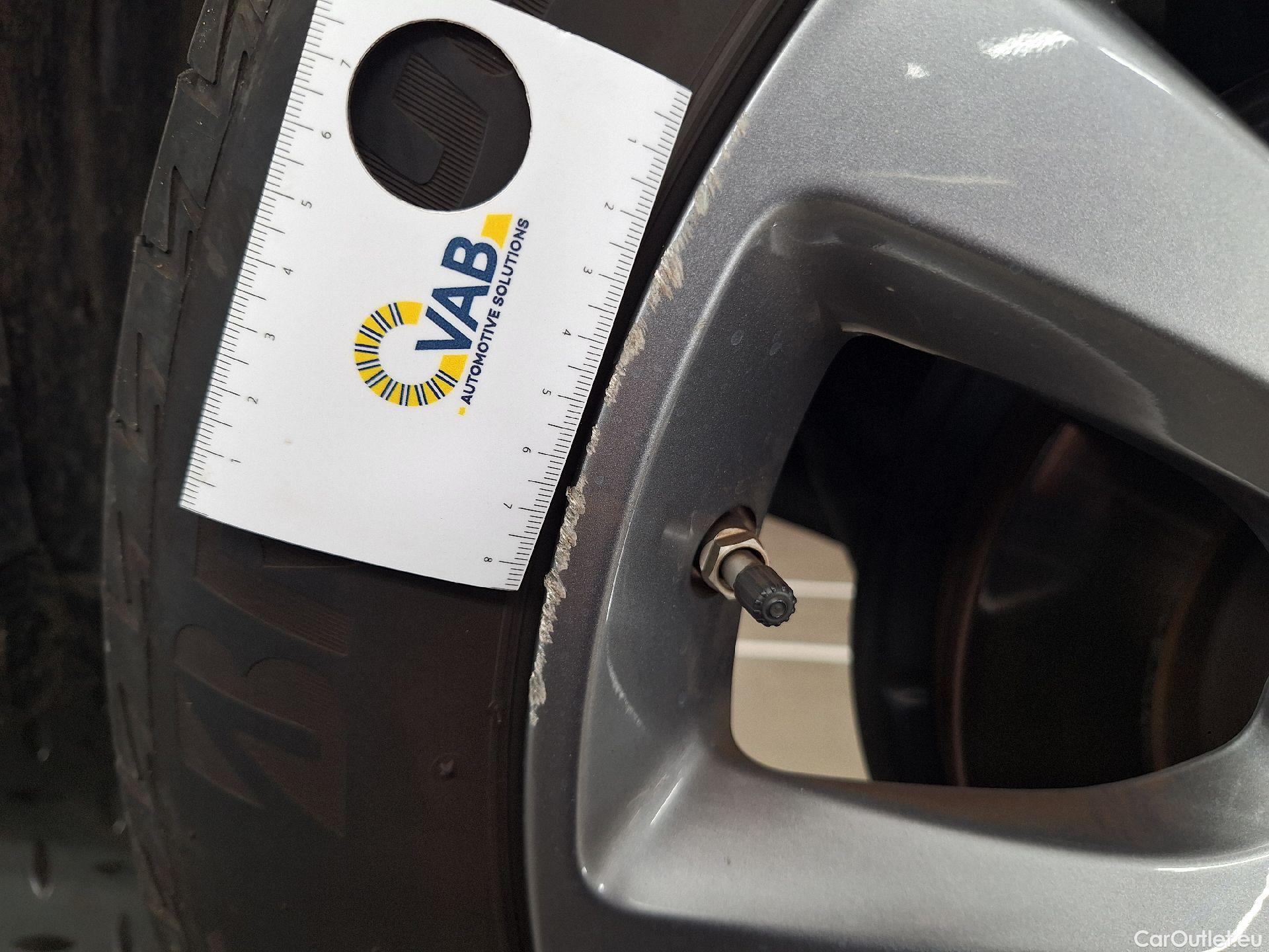  Mazda  CX-30 Mazda,  '19, Mazda  2.0 e-Skyactiv X 137kW Skydrive 5d #19