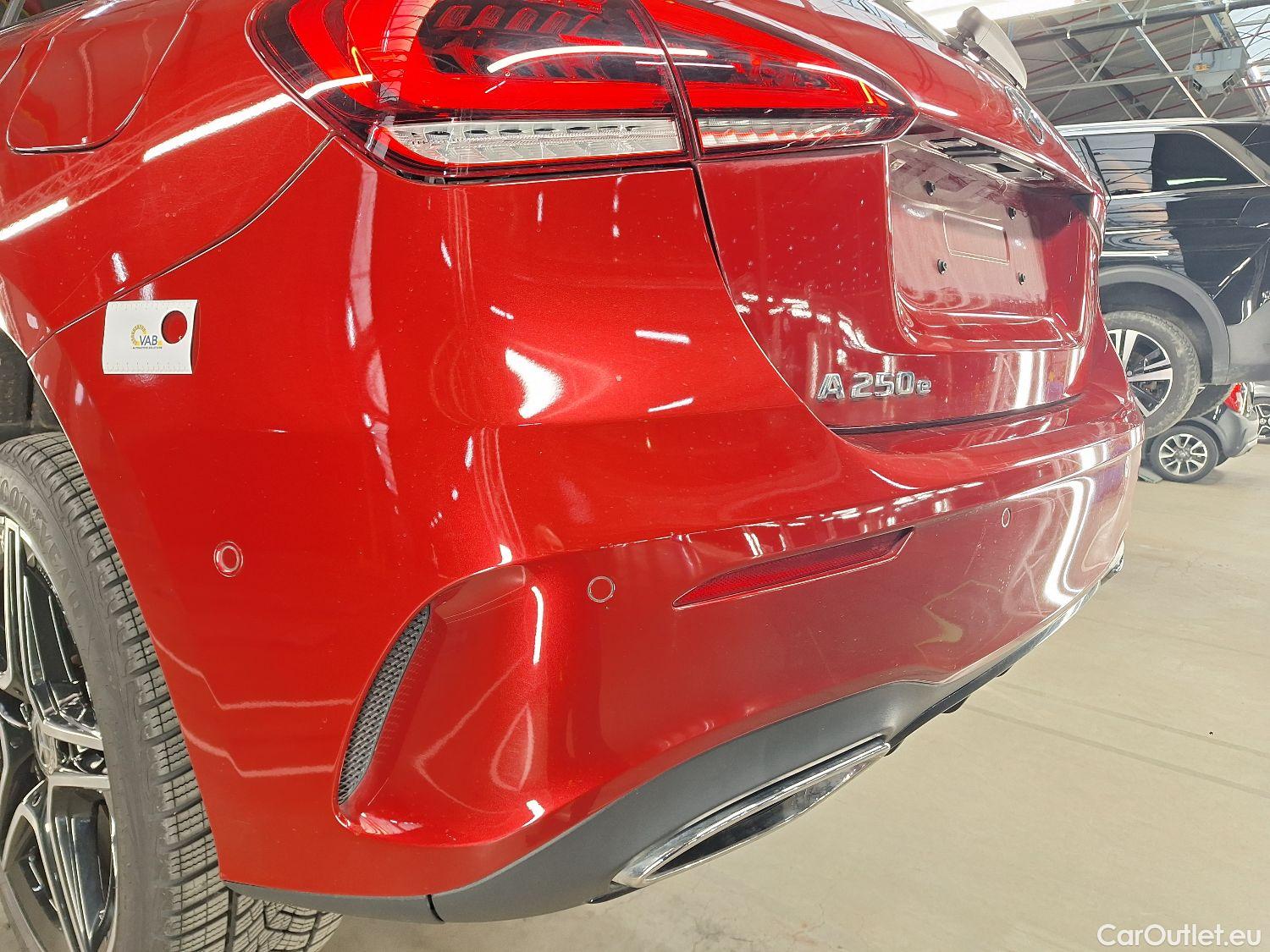  Mercedes  A-Klasse Mercedes, A-Class '18 PHEV, Mercedes-Benz  A 250 e 5d #13