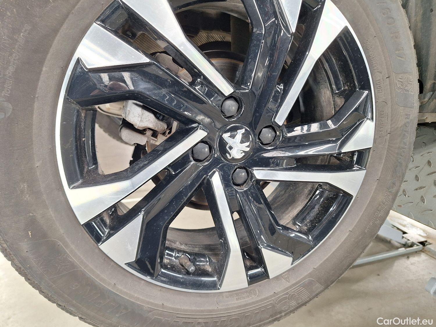  Peugeot  2008 Peugeot,  '19, Peugeot  1.2 Puretech 96kW S&S GT 5d #1