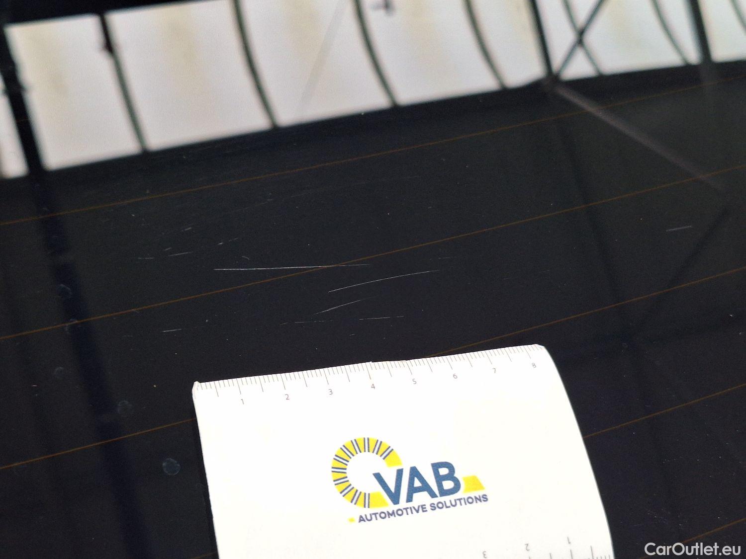  Peugeot  2008 Peugeot,  '19, Peugeot  1.2 Puretech 96kW S&S GT 5d #25