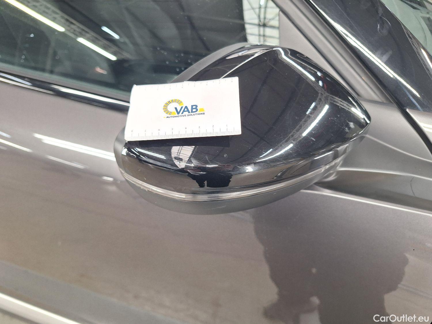  Peugeot  2008 Peugeot,  '19, Peugeot  1.2 Puretech 96kW S&S GT 5d #18