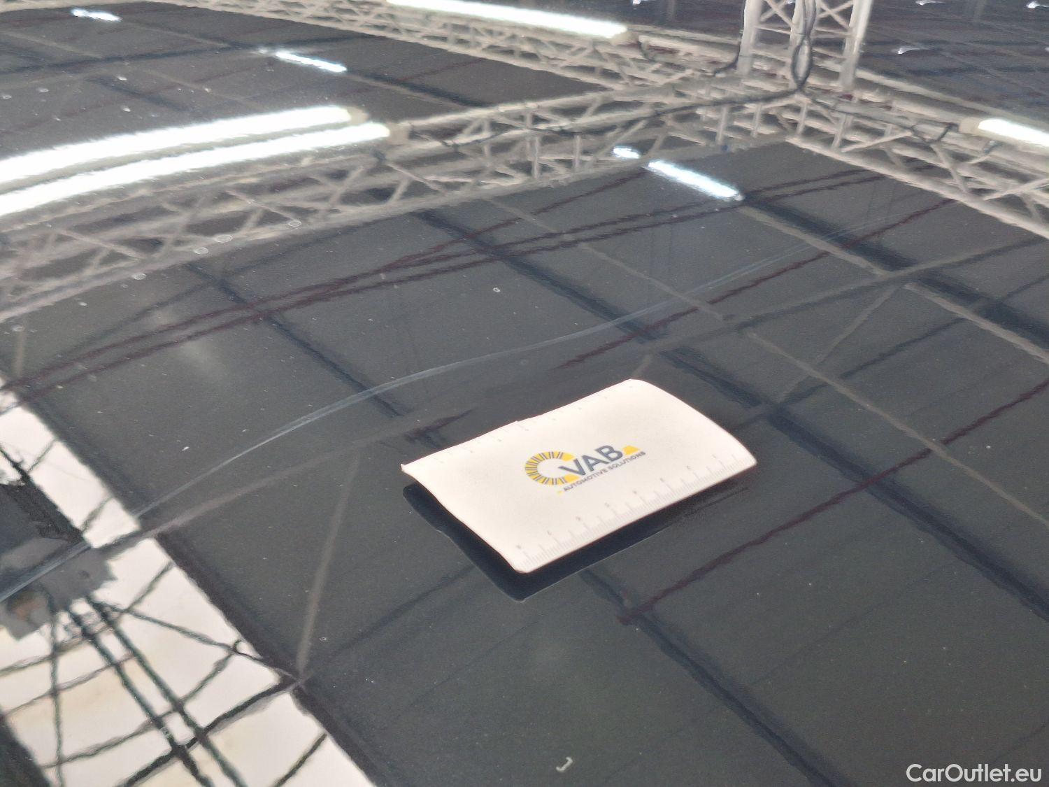  Peugeot  2008 Peugeot,  '19, Peugeot  1.2 Puretech 96kW S&S GT 5d #32