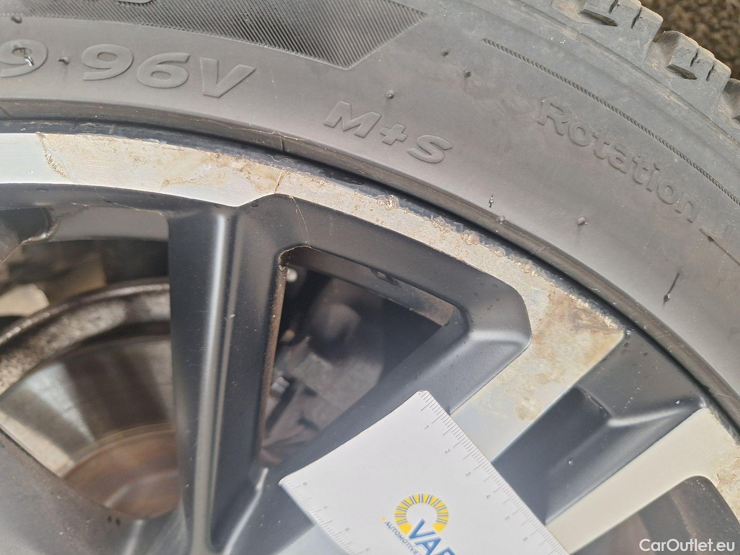  Volvo  V60 Volvo,  '18, Volvo  T6 Recharge 4x4 Geartronic R-Design 5d #27