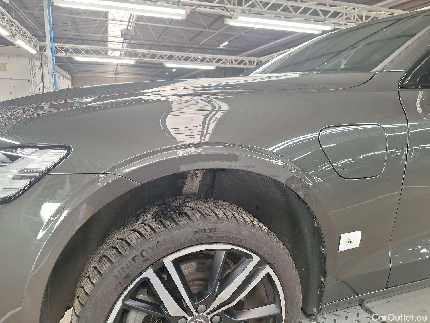  Volvo  V60 Volvo,  '18, Volvo  T6 Recharge 4x4 Geartronic R-Design 5d #52