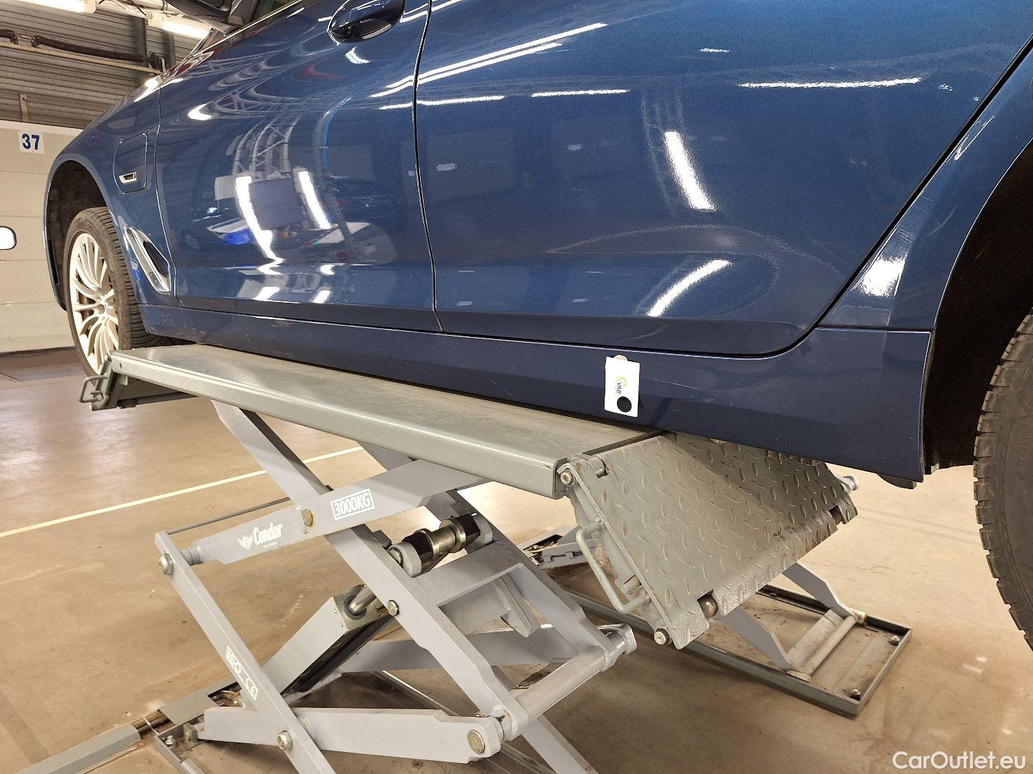  Bmw  Serie 5 BMW, 5-ser To FL'20 PHEV, BMW 5 Reeks Touring 530e Auto 5d #15