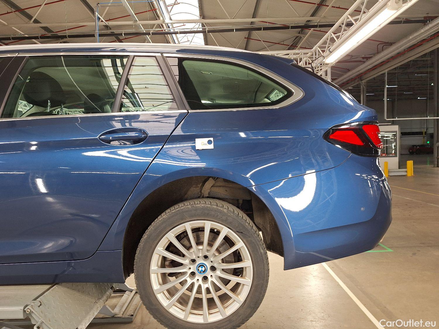  Bmw  Serie 5 BMW, 5-ser To FL'20 PHEV, BMW 5 Reeks Touring 530e Auto 5d #42