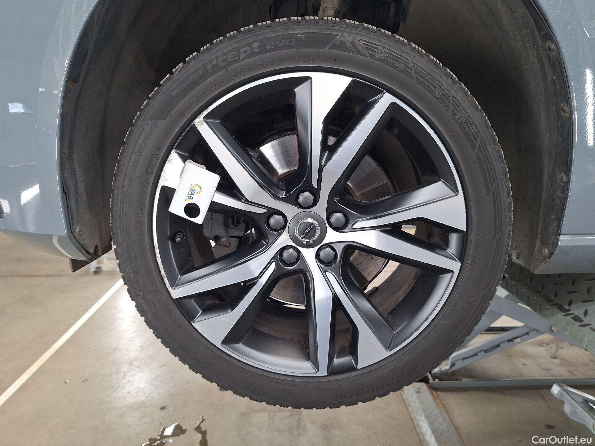  Volvo  V60 Volvo,  '18, Volvo  B4 D R-Design Aut. 5d #8