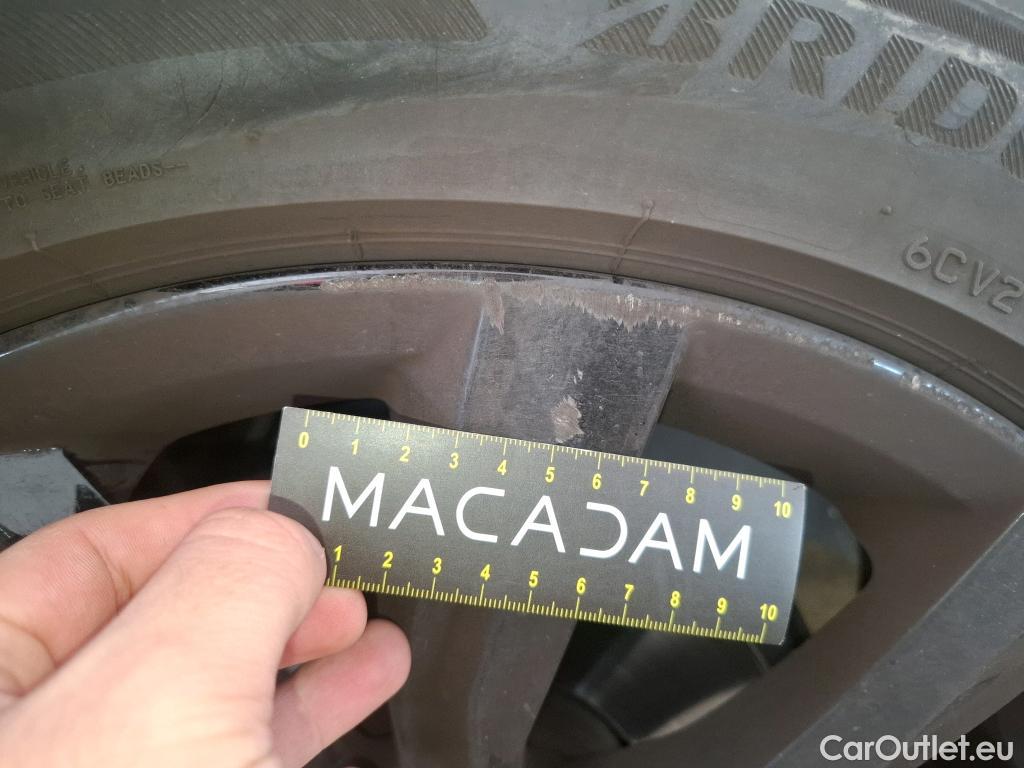  Volkswagen  T-ROC  R-Line 1.5 TSI 150CV BVA7 E6d #28