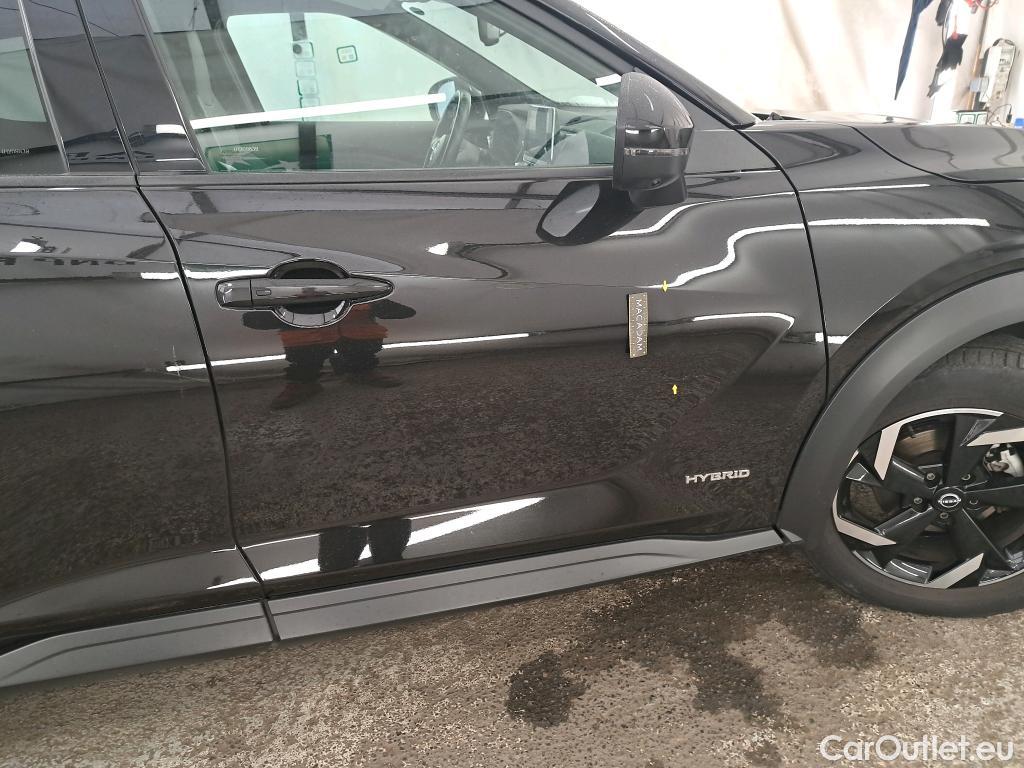  Nissan  Juke NISSAN  2019 5P Crossover Hybrid 143 Business #1