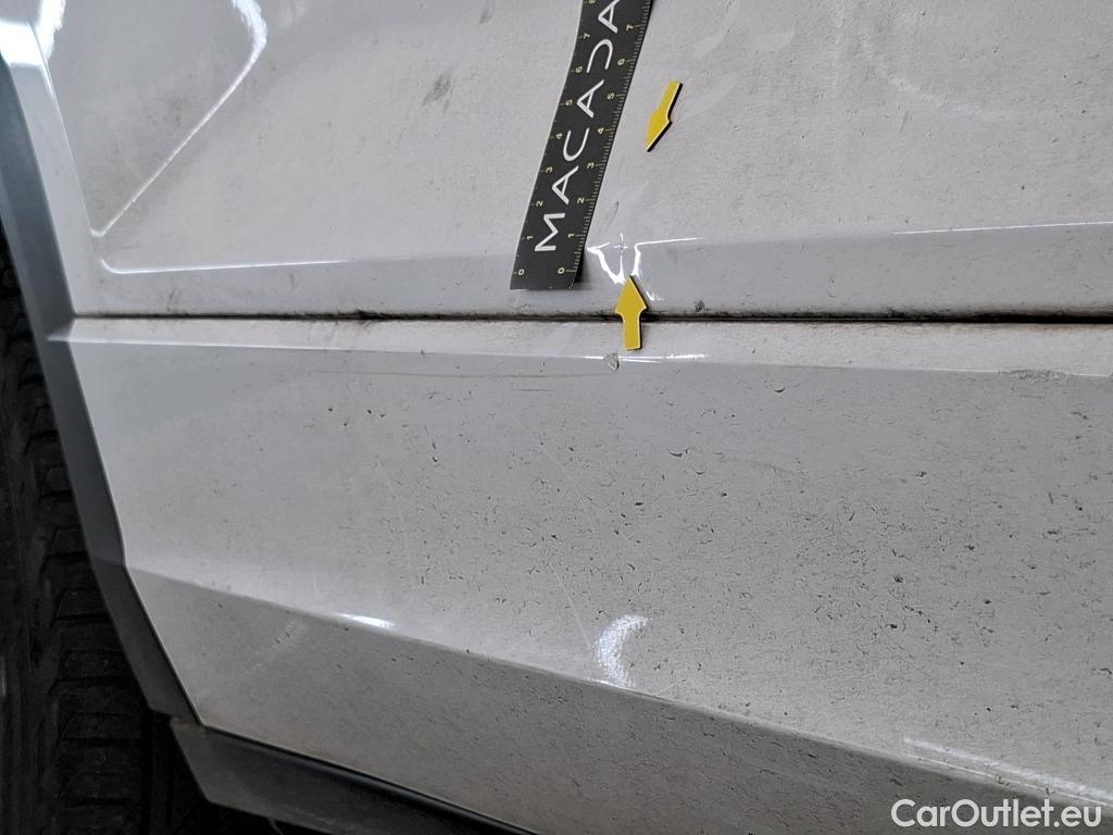  Volkswagen  T-ROC  R-Line 1.5 TSI 150CV BVA7 E6d #54