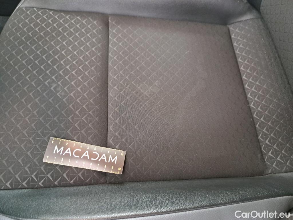  Nissan  Juke NISSAN  2019 5P Crossover Hybrid 143 Business #18