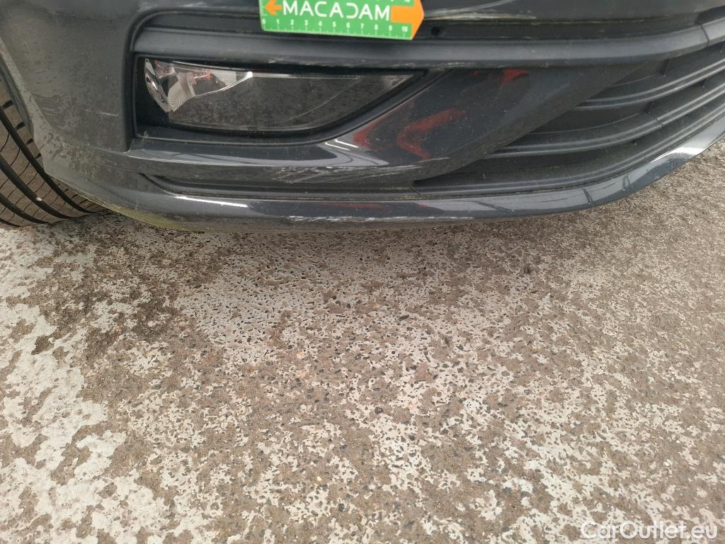  Volkswagen  Golf  VII Berline Trendline BMT/Start-Stop 1.6 TDI 115CV BVM5 E6dT #33