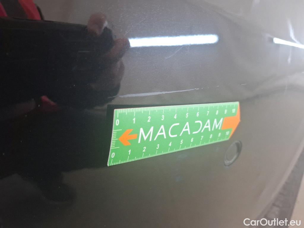  Mercedes  CLA-Klasse MERCEDES-BENZ CLA Coupe / 2019 / 4P / Coupé CLA 200 d Business Line BA8 #15