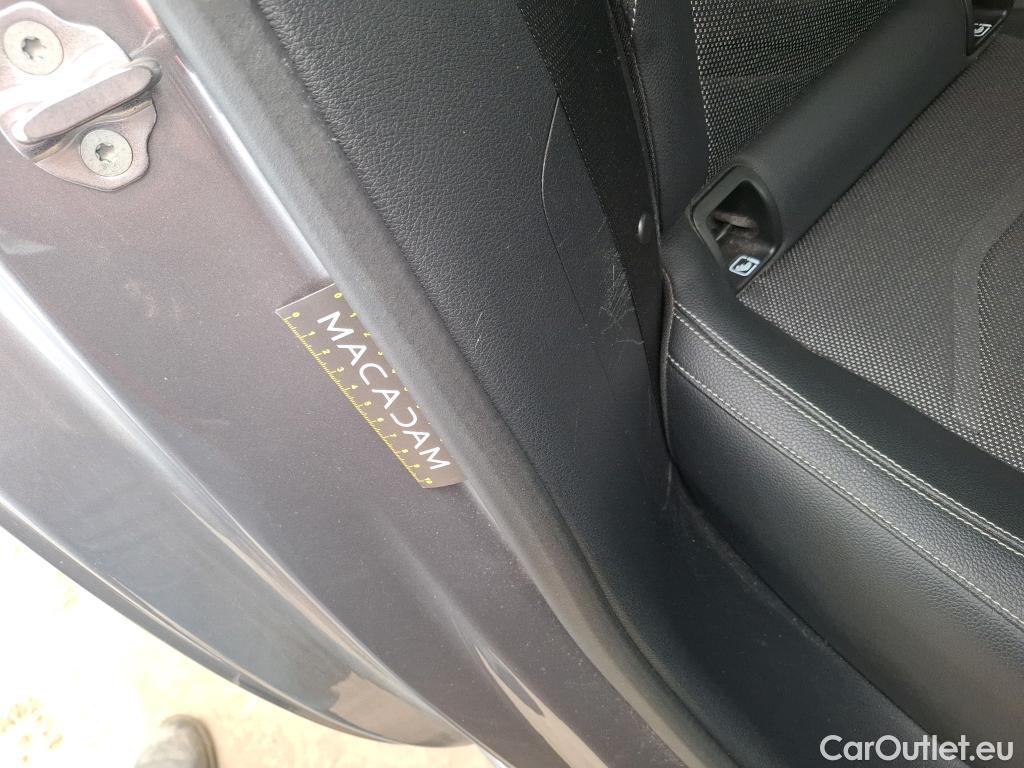  Mercedes  B-Klasse MERCEDES-BENZ Classe B / 2019 / 5P / monospace B 180 d Business Line Edition BA8 #13