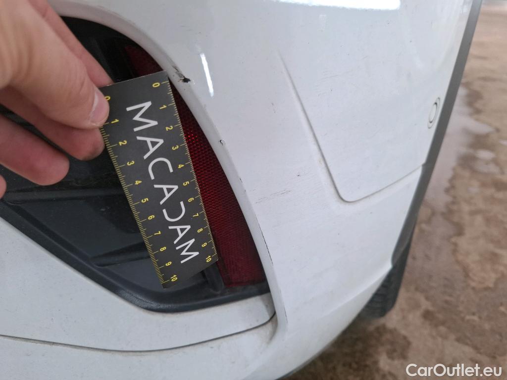  Volkswagen  T-ROC  R-Line 1.5 TSI 150CV BVA7 E6d #18