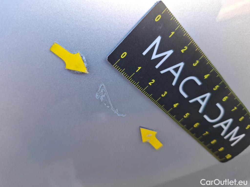  Nissan  Micra NISSAN  / 2016 / 5P / Berline IG-T 92 Business Edition #8