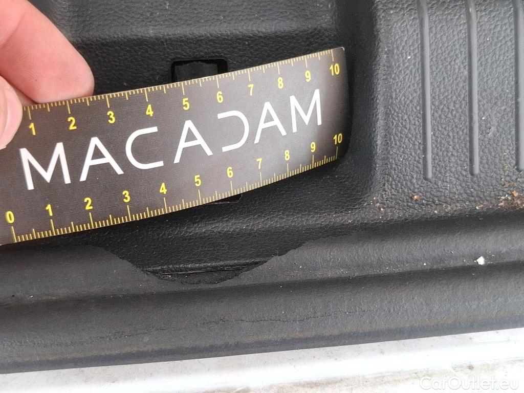  Volkswagen  T-ROC  R-Line 1.5 TSI 150CV BVA7 E6d #22