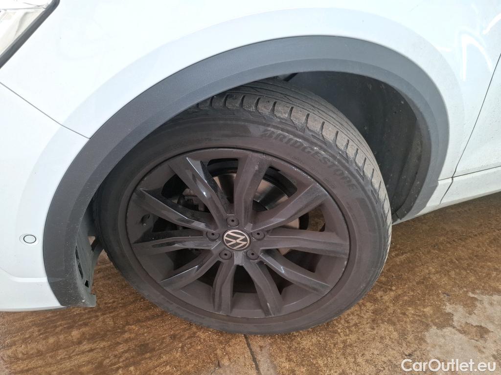  Volkswagen  T-ROC  R-Line 1.5 TSI 150CV BVA7 E6d #25