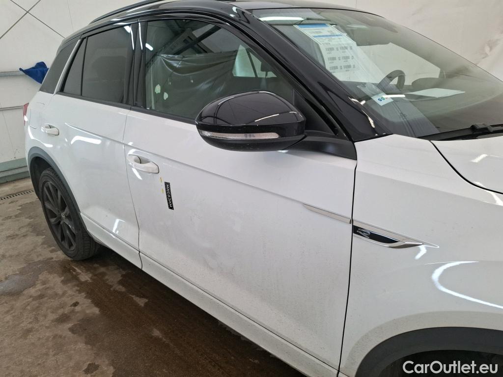  Volkswagen  T-ROC  R-Line 1.5 TSI 150CV BVA7 E6d #56