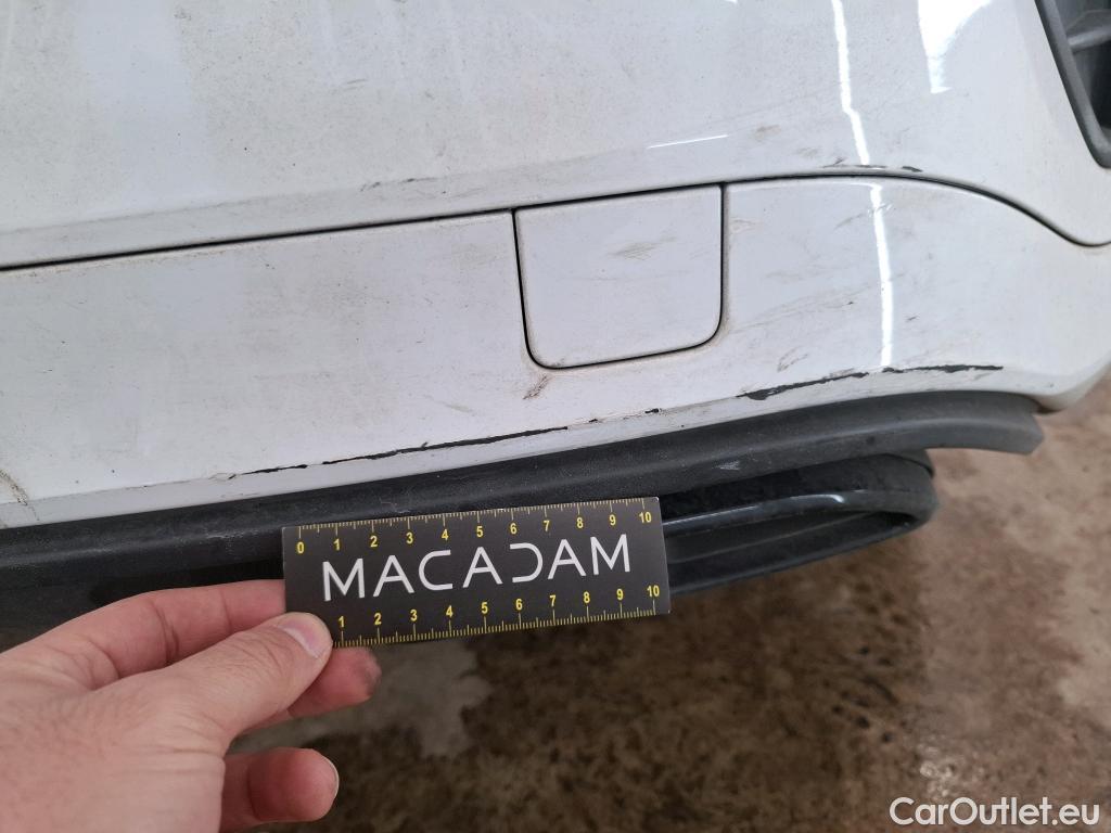  Volkswagen  T-ROC  R-Line 1.5 TSI 150CV BVA7 E6d #17