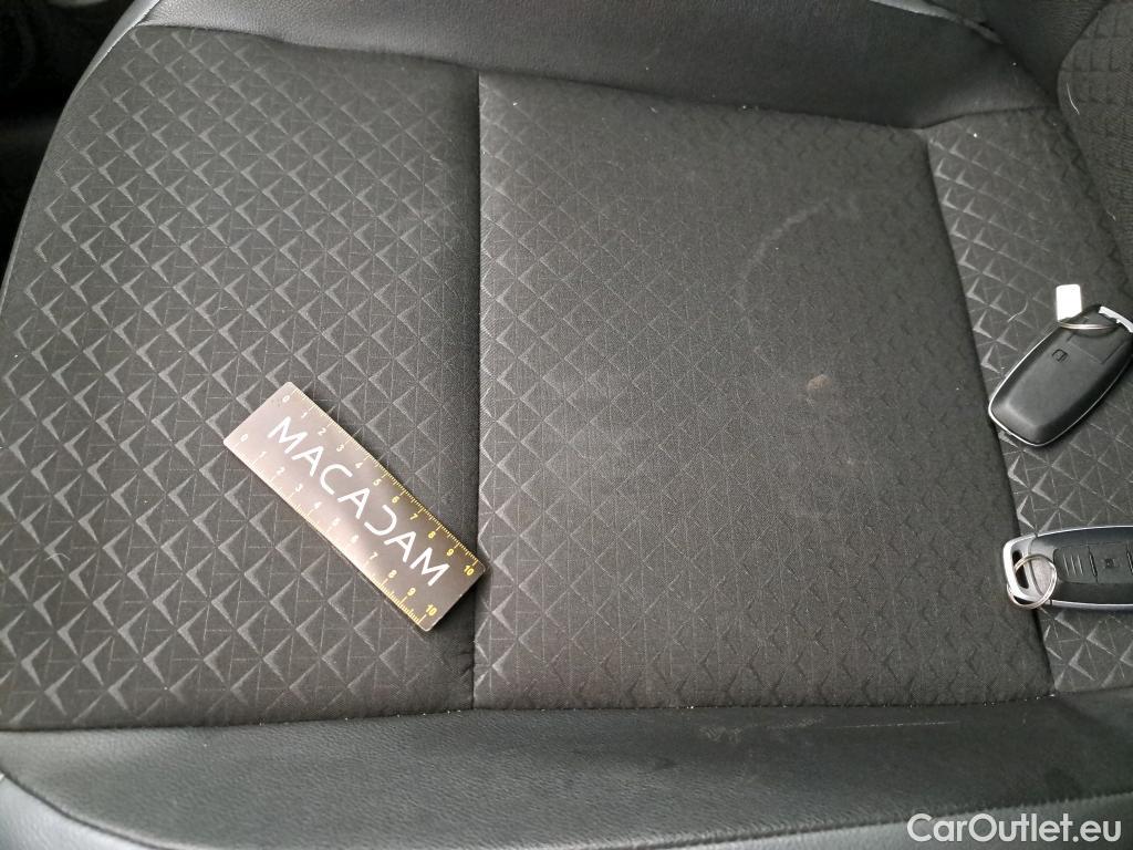  Nissan  Juke NISSAN  2019 5P Crossover Hybrid 143 Business #17