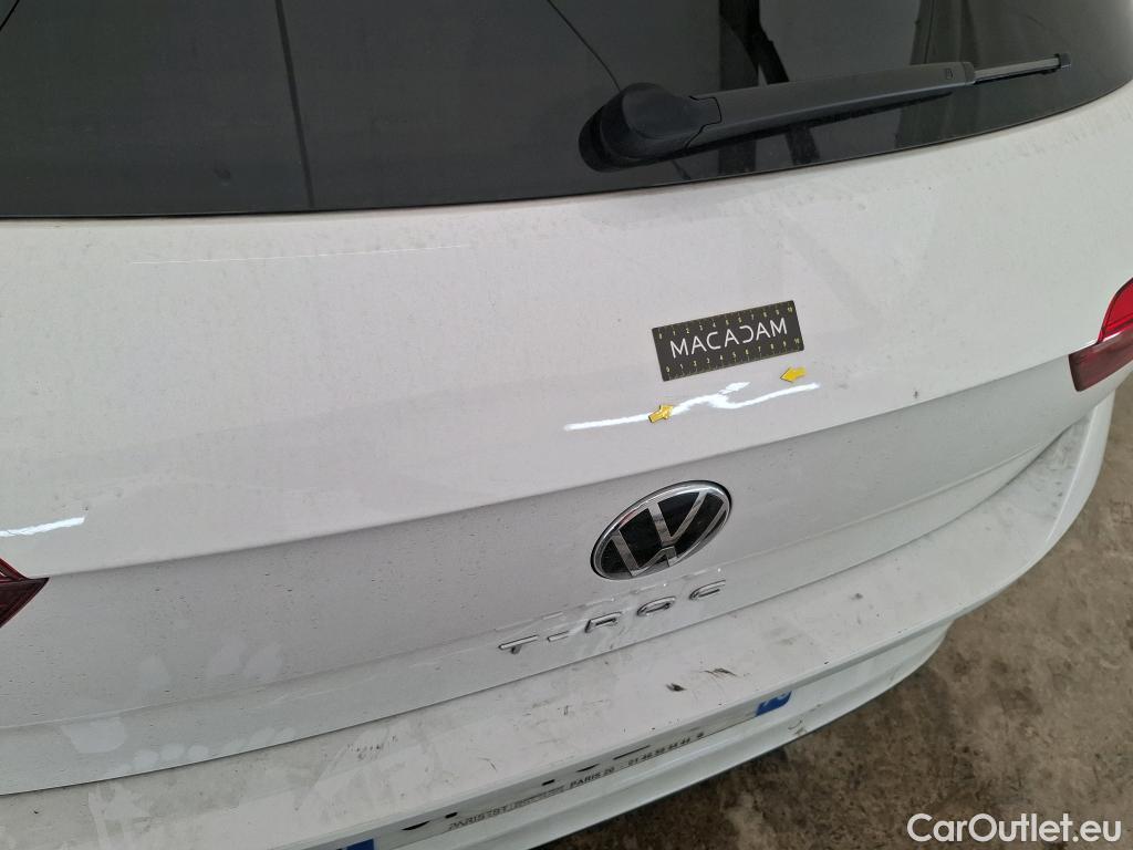  Volkswagen  T-ROC  R-Line 1.5 TSI 150CV BVA7 E6d #4