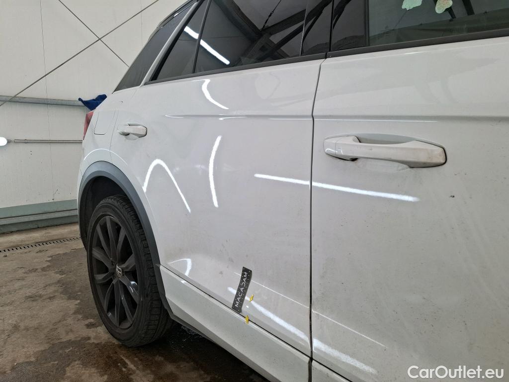  Volkswagen  T-ROC  R-Line 1.5 TSI 150CV BVA7 E6d #53