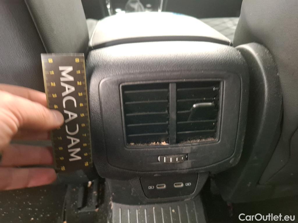  Volkswagen  T-ROC  R-Line 1.5 TSI 150CV BVA7 E6d #59