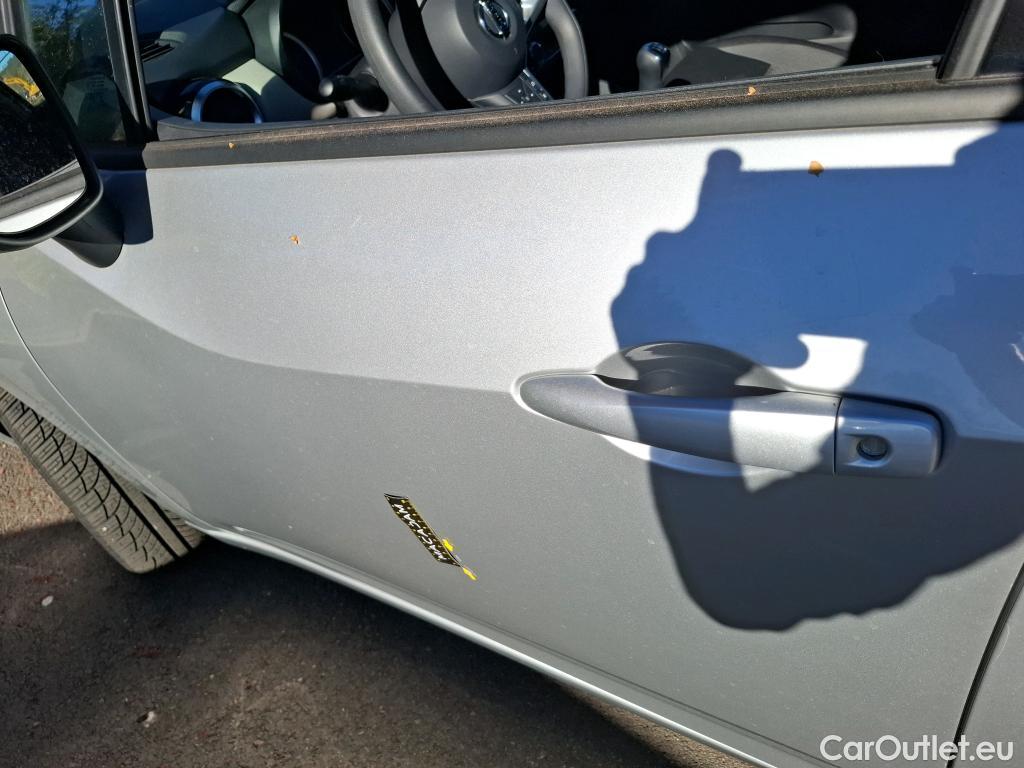  Nissan  Micra NISSAN  / 2016 / 5P / Berline IG-T 92 Business Edition #5